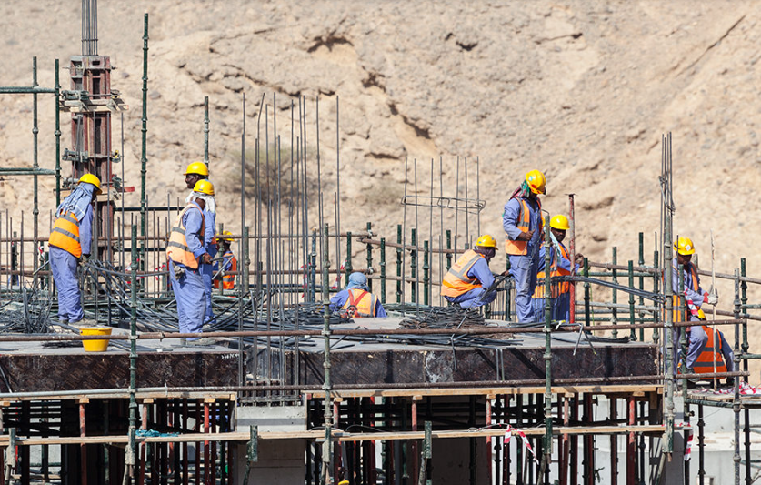 How to Get a Construction Job in Oman?