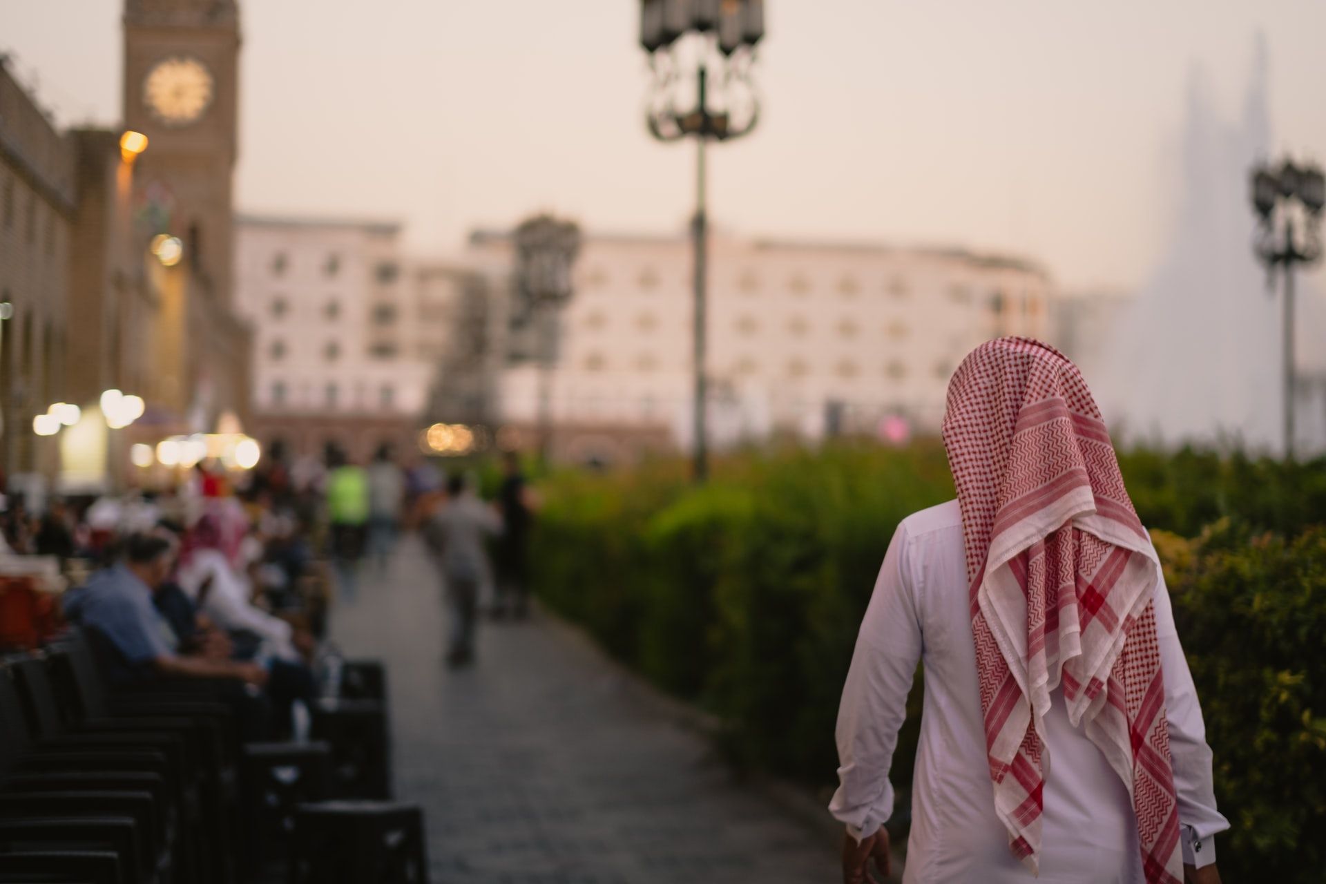 How to prepare for Arab society? 